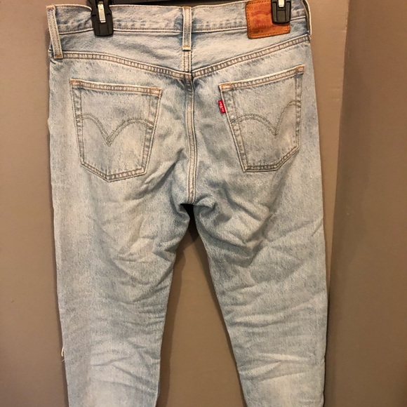 Levi jeans - Picture 2 of 3